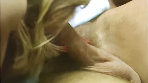 Masterful suction from a blonde to a cabriolet driver in the garage